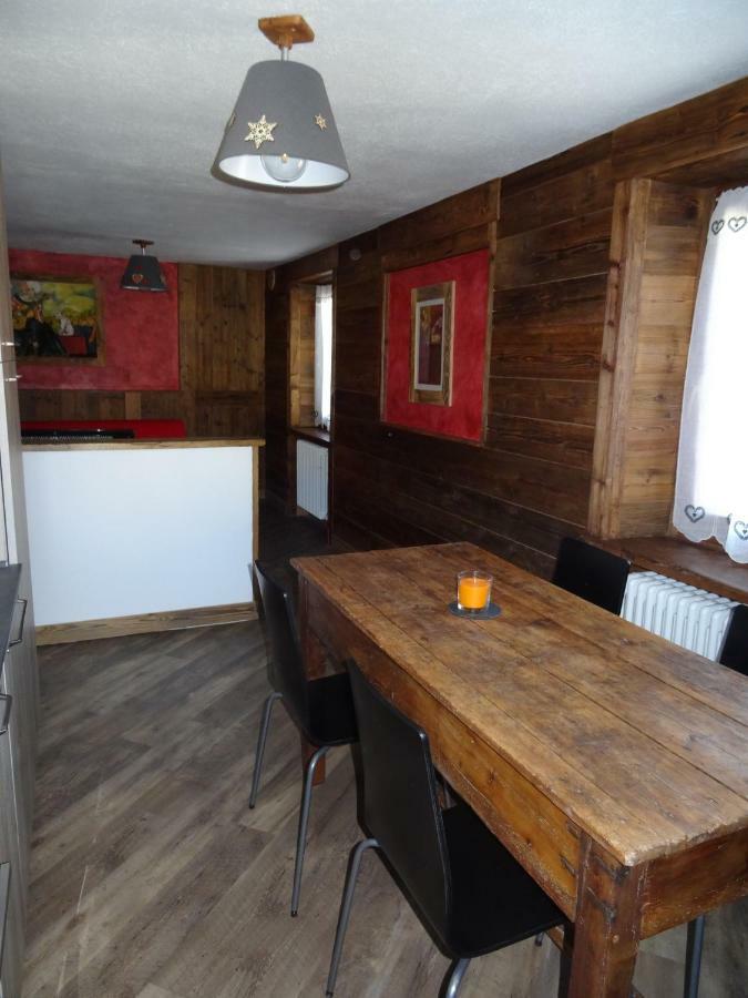 Maison D'Antan Alloggio Ad Uso Turistico Vda Charvensod N 0022 Aosta Zewnętrze zdjęcie